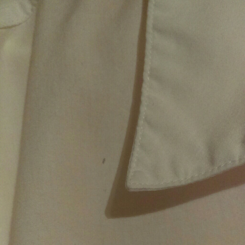 Joan Rivers white button down shirt with pockets - Picture 7 of 8